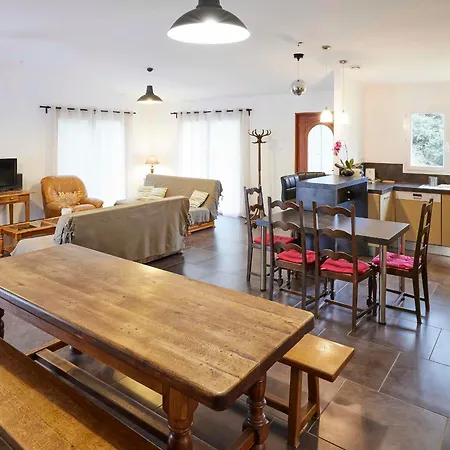 Maison Spacieuse A : 11 Pers, Wifi, Terrasse, Proche Et Foret - Fr-1-323-495 Saint-Jean-de-Monts